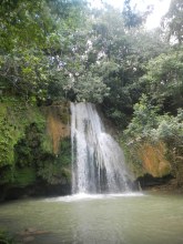 The smaller waterfall on the way to El Limon